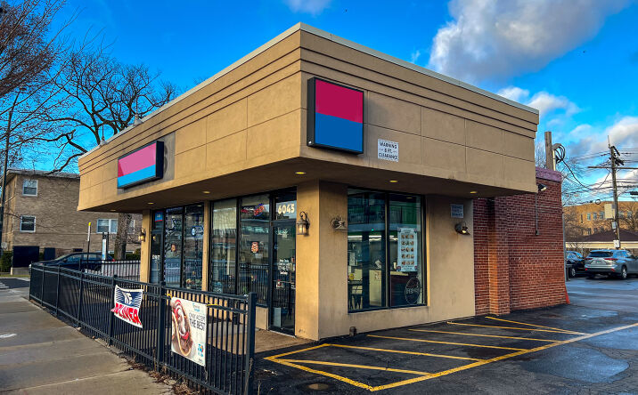 Pictures of Restaurant property located at 6045 N Cicero Avenue, Chicago, IL 60646 for lease - image #1