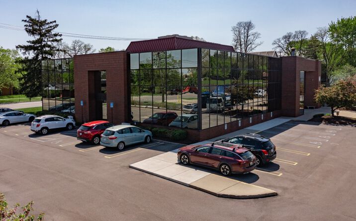 Pictures of Office property located at 26776 W 12 Mile Rd, Southfield, MI 48034 for lease - image #1
