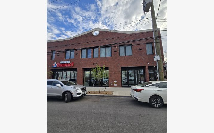 Pictures of Office property located at 217 Main St, STATEN ISLAND, NY 10307 for lease - image #1