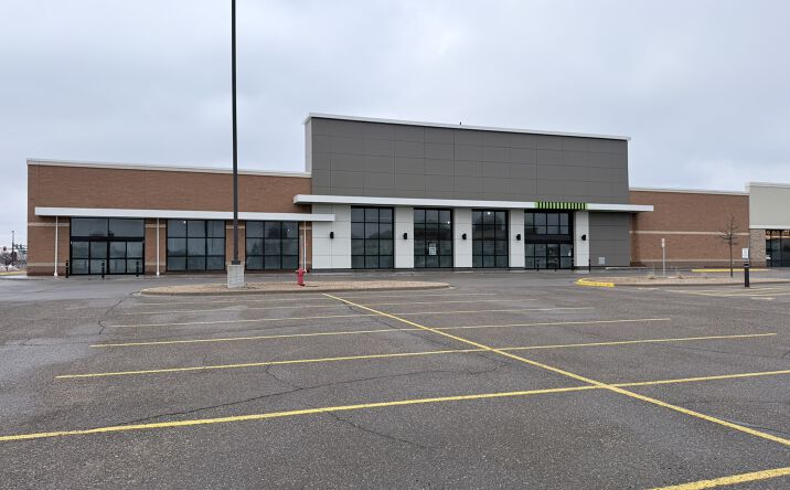 Pictures of Retail property located at 12550 Riverdale Blvd, Minneapolis, MN 55448 for lease - image #1