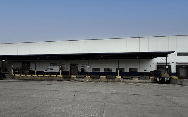 Pictures of Industrial property located at 2301 W Walnut St, Chicago, IL 60612 for lease - image #1