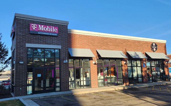 Pictures of Retail property located at 1305 E 3205 S, Millcreek, UT 84106 for lease - image #1
