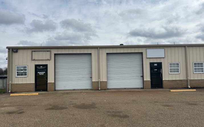Pictures of Industrial property located at 4103 Kramer Ln, Texarkana, TX 75501 for lease - image #1