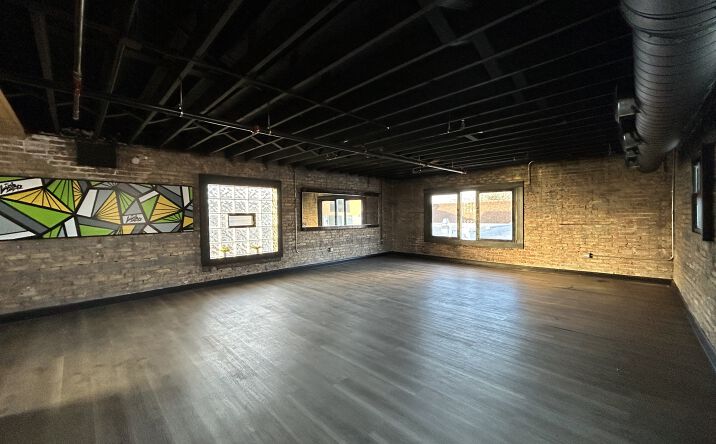 Pictures of Office, Special Purpose, Retail property located at 191 N York St, Elmhurst, IL 60126 for lease - image #1