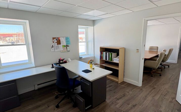 Pictures of Office property located at 555 W Commercial St, Portland, ME 04101 for lease - image #1