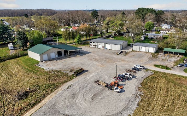 Pictures of Office, Industrial property located at 350 5th Ave S, Baxter, TN 38544 for lease - image #1