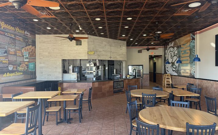 Pictures of Retail property located at 5610 W Owen K Garriott Rd, Enid, OK 73703 for lease - image #1