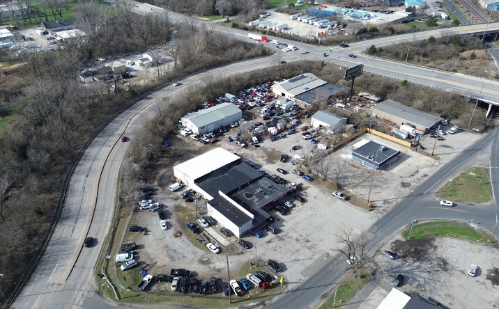 Pictures of Industrial property located at 5115 E 30th St, Indianapolis, IN 46218 for lease - image #1