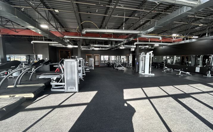 Pictures of Retail property located at 2477 Clare Ln NE, Rochester, MN 55906 for lease - image #1