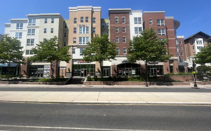 Pictures of Retail property located at 300 Rowan Blvd, Glassboro, NJ 08028 for lease - image #1