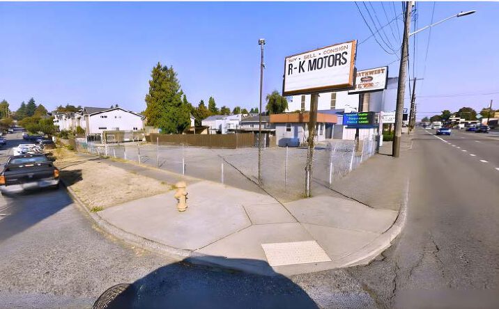 Pictures of Industrial, Land, Retail property located at 9607 Aurora Ave N, Seattle, WA 98103 for lease - image #1