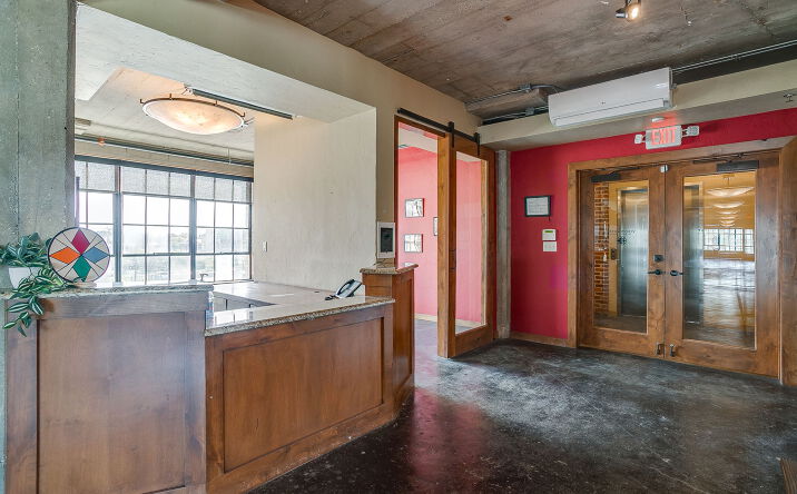 Pictures of Office property located at 1212 E Lancaster Ave, Fort Worth, TX 76102 for lease - image #1