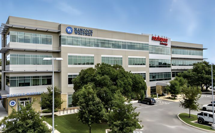 Pictures of Office property located at 19122 U.S. Hwy 281 N, San Antonio, TX 78258 for lease - image #1