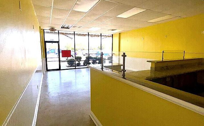 Pictures of Retail property located at 4017 Pontchartrain Dr, Slidell, LA 70458 for lease - image #1