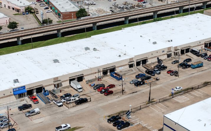 Pictures of Industrial property located at 11241-11243 Leo Lane, Dallas, TX 75229 for lease - image #1