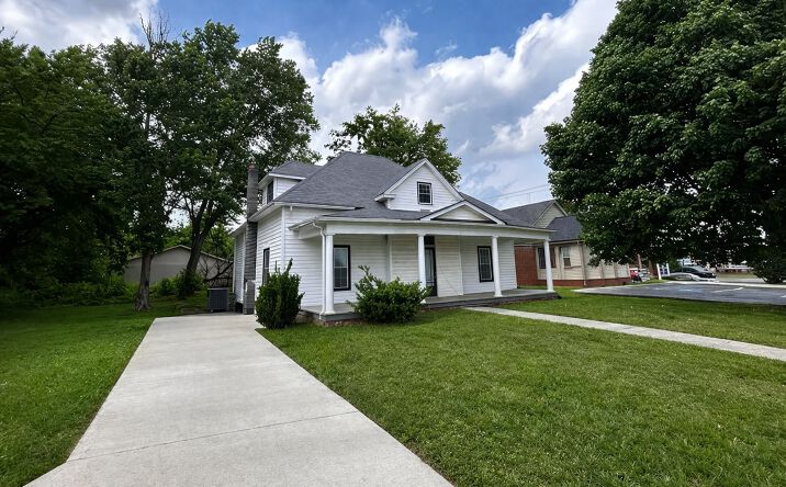 Pictures of Office property located at 510 W 3rd N St, Morristown, TN 37814 for lease - image #1