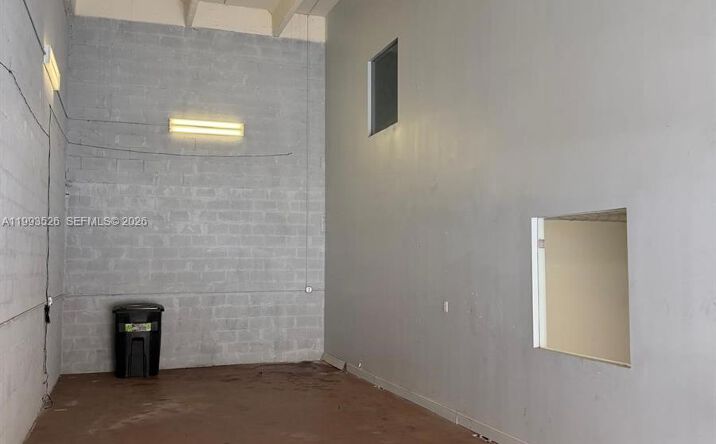 Pictures of Industrial property located at 4616 NW 133rd St # 4616, Opa-Locka, FL 33054 for lease - image #1