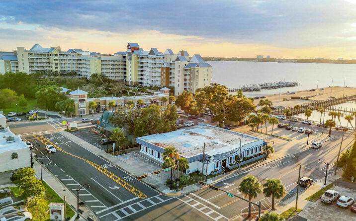 Pictures of Office property located at 1013 Beck Ave, Panama City, FL 32401 for lease - image #1