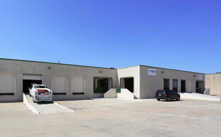 Pictures of Industrial property located at 10523-10529 King William Dr, Dallas, TX 75220 for lease - image #1