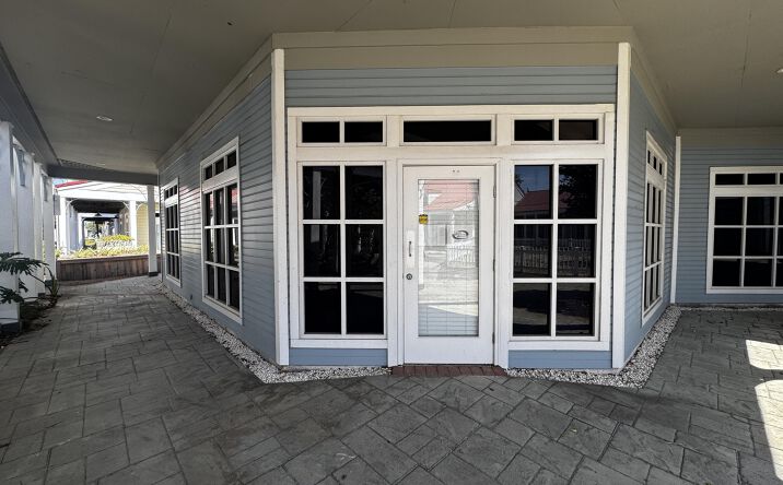 Pictures of Retail property located at 8317 Front Beach Road 20, Panama City, FL 32407 for lease - image #1