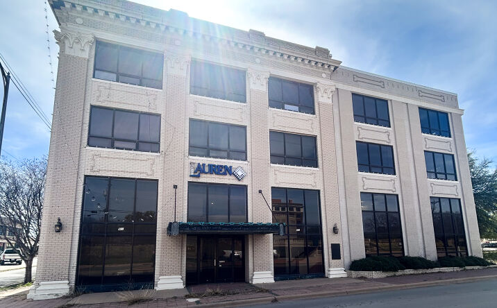 Pictures of Office property located at 901 S 1st St, Abilene, TX 79602 for lease - image #1