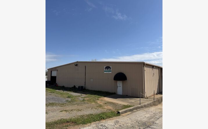 Pictures of Industrial property located at 136 Beasley Rd SW, Cartersville, GA 30120 for lease - image #1
