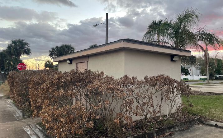 Pictures of Industrial property located at 1326 3rd St S, Jacksonville Beach, FL 32250 for lease - image #1