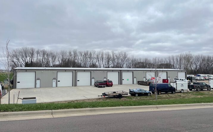 Pictures of Industrial property located at 5512 N 7th Pl, Sioux Falls, SD 57104 for lease - image #1