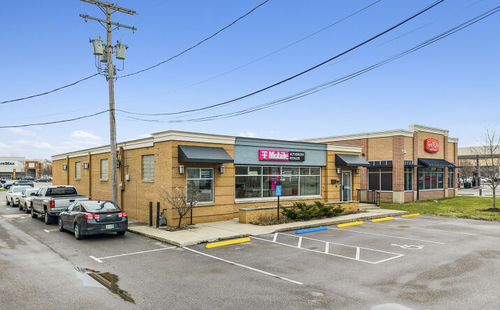 Pictures of Retail property located at 6465 SOM Center Road, Solon, OH 44139 for lease - image #1