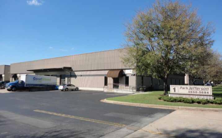 Pictures of Industrial property located at 5650 Shepherdsville Rd, Louisville, KY 40228 for lease - image #1