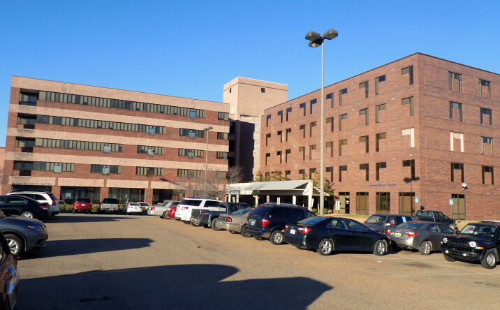 Pictures of Office property located at 3400 Highway 78 E, Jasper, AL 35501 for lease - image #1