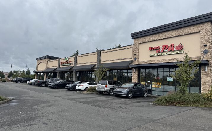 Pictures of Retail property located at 16717 SE 272nd St, Covington, WA 98042 for lease - image #1