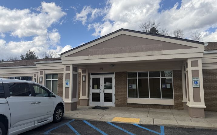 Pictures of Office property located at 142 Clearview Cir, Butler, PA 16001 for lease - image #1