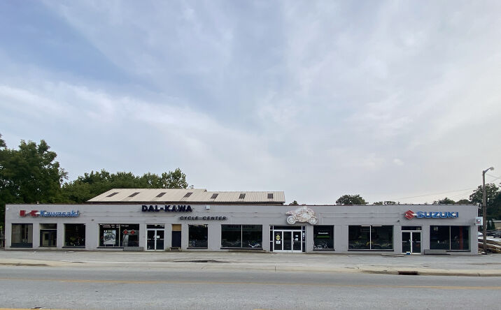 Pictures of Retail, Office, Industrial property located at 312 Kanuga Rd, Hendersonville, NC 28739 for lease - image #1