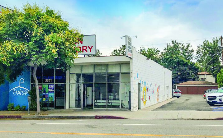 Pictures of Retail property located at 3371 Motor Ave, Los Angeles, CA 90034 for lease - image #1