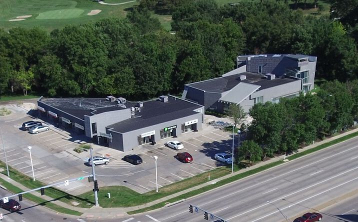 Pictures of Retail property located at 1955 N 120th St, Omaha, NE 68154 for lease - image #1