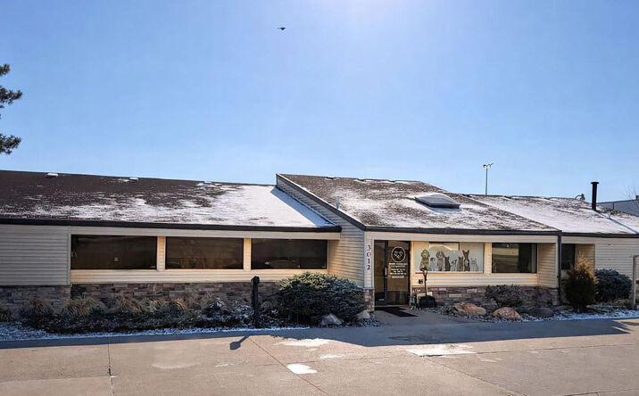 Pictures of Office property located at 3012 Shaffer Ave SE, Kentwood, MI 49512 for lease - image #1