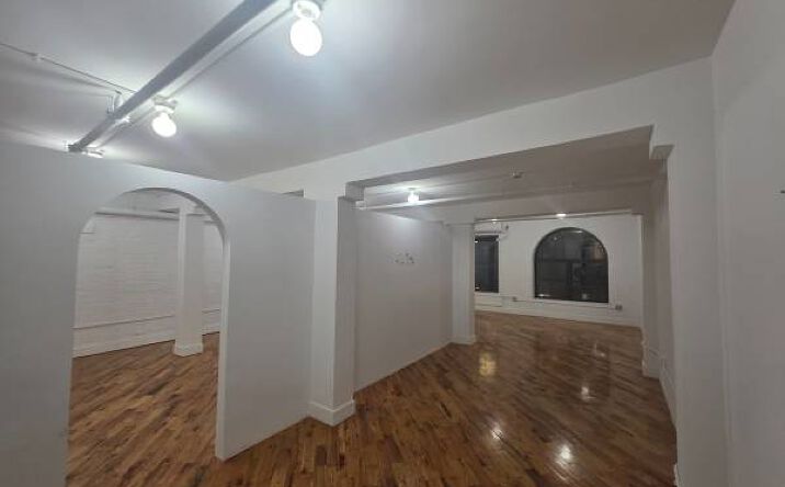 Pictures of Retail, Office property located at 247 Water St, New York, NY 11201 for lease - image #1