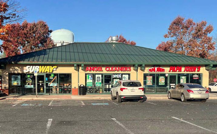 Pictures of Retail property located at 2 Myers Dr, Forest Hill, MD 21050 for lease - image #1