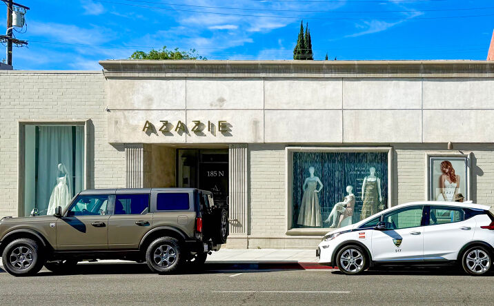 Pictures of Retail property located at 185 N Robertson Blvd, Beverly Hills, CA 90048 for lease - image #1