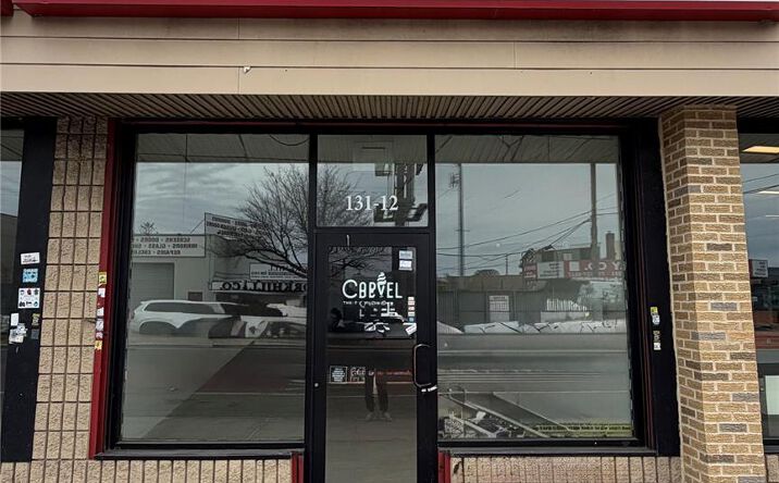 Pictures of Retail property located at 131-12 Merrick Boulevard, New York, NY 11434 for lease - image #1