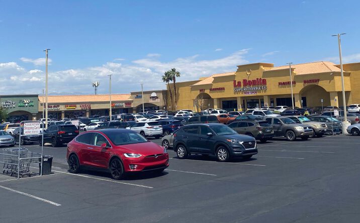Pictures of Retail property located at Green Valley Parkway & Sunset Road, Henderson, NV 89014 for lease - image #1
