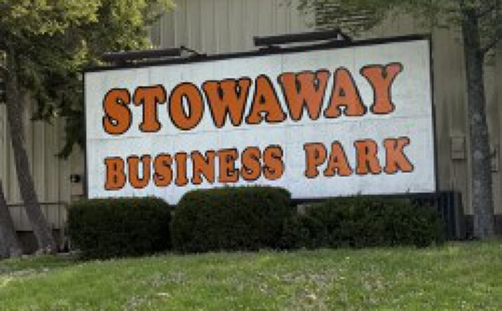 Pictures of Office property located at 702 Mt Eden Rd, Shelbyville, KY 40065 for lease - image #1