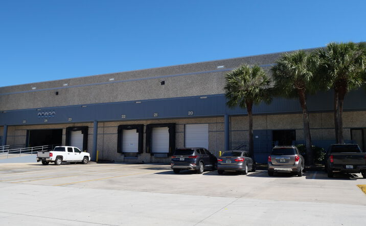 Pictures of Industrial property located at 5200 Region Ct, Lakeland, FL 33815 for lease - image #1