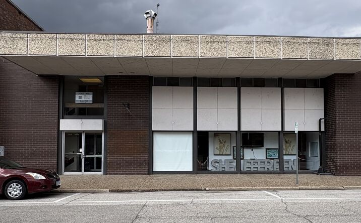Pictures of Office property located at 627 Ave G, Fort Madison, IA 52627 for lease - image #1