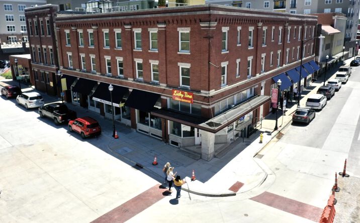 Pictures of Office property located at 400 E Walnut St, Springfield, MO 65806 for lease - image #1