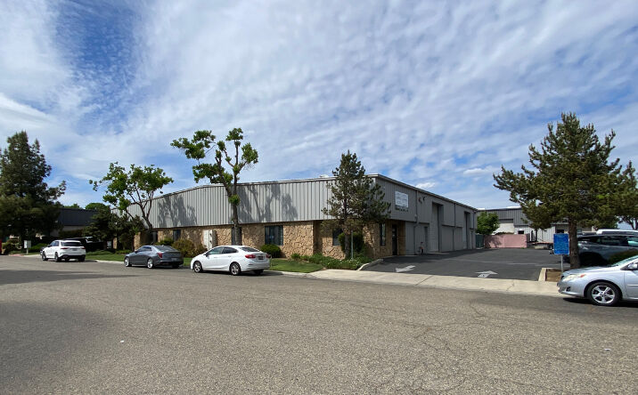 Pictures of Industrial property located at 3604 W Gettysburg Ave, Fresno, CA 93722 for lease - image #1