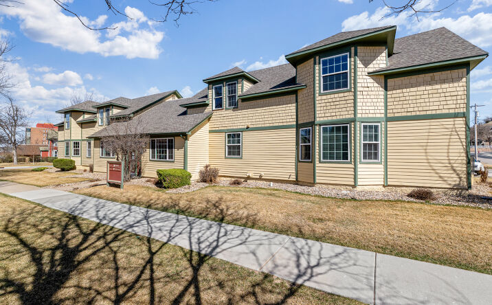 Pictures of Office property located at 1010 9th St, Rapid City, SD 57701 for lease - image #1