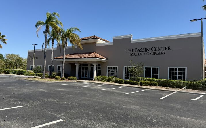 Pictures of Office, Special Purpose, Retail property located at 1705 Berglund Ln, Melbourne, FL 32940 for lease - image #1