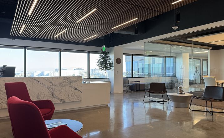 Pictures of Office property located at 400 Continental Blvd, El Segundo, CA 90245 for lease - image #1